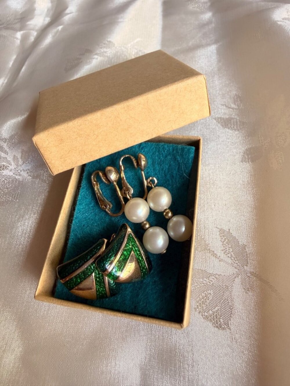 Vintage Avon ClipOn Earrings w/ Green Enamel & Faux Pearls In GoldTone Design